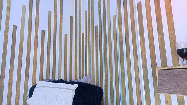 Jennifer Vega1 online show from 02/25/26, 08:51