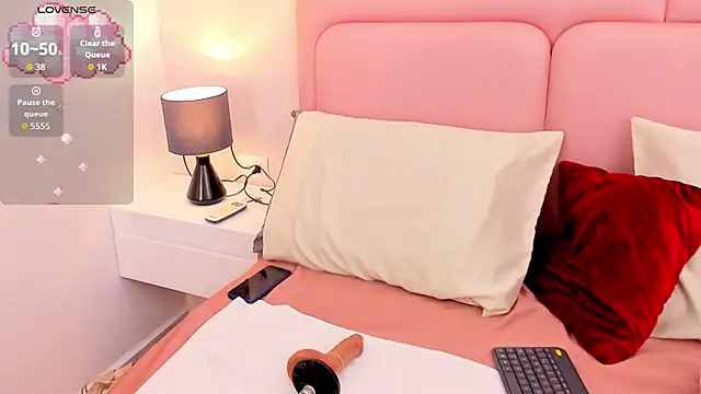 alma leyton online show from 10/17/25, 08:11