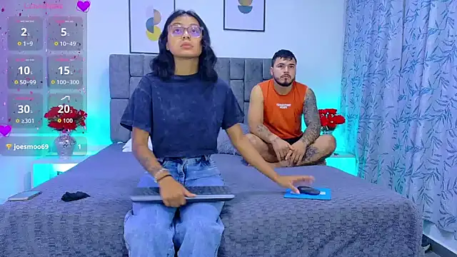 Soffia Konig  online show from 03/25/26, 12:11