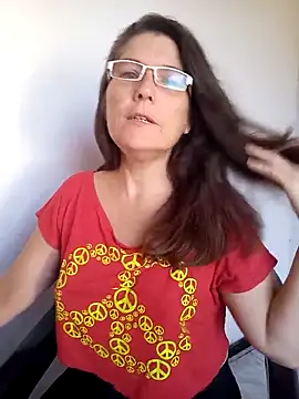 Merida2276 online show from 12/18/25, 11:27