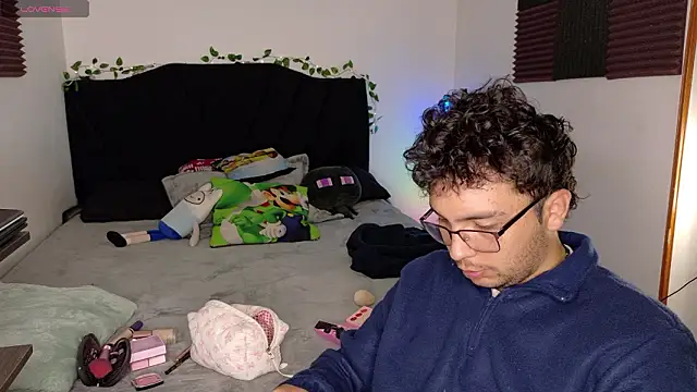 Snapshot of Conor_Taylor chatting on 03/14/26, 02:11 Conor Taylor online show from 03/14/26, 02:11