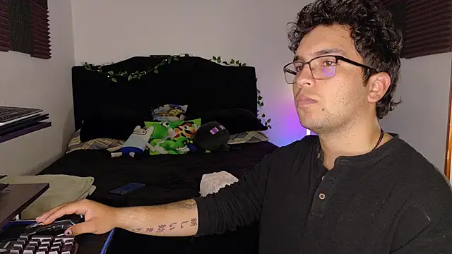 Snapshot of Conor_Taylor chatting on 04/09/26, 02:44 Conor Taylor online show from 04/09/26, 02:44