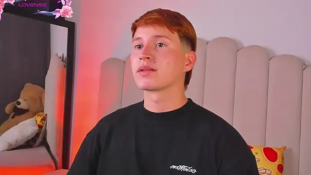 Snapshot of Eragonbooy chatting on 03/19/26, 10:14 Eragonbooy online show from 03/19/26, 10:14