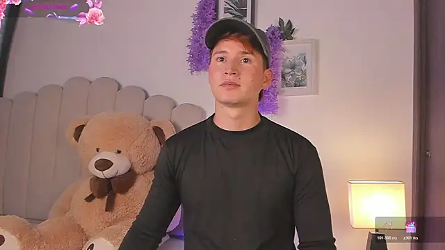 Snapshot of Eragonbooy chatting on 03/26/26, 09:31 Eragonbooy online show from 03/26/26, 09:31