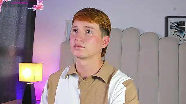 Snapshot of Eragonbooy chatting on 04/08/26, 07:58 Eragonbooy online show from 04/08/26, 07:58