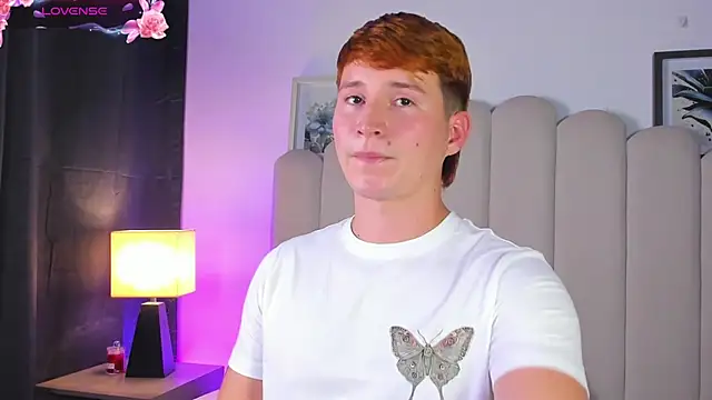 Snapshot of Eragonbooy chatting on 04/16/26, 10:56 Eragonbooy online show from 04/16/26, 10:56