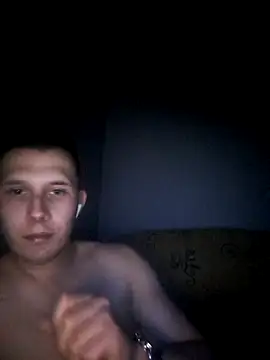 Snapshot of Aranox098 chatting on 10/20/25, 11:05 Aranox098 online show from 10/20/25, 11:05