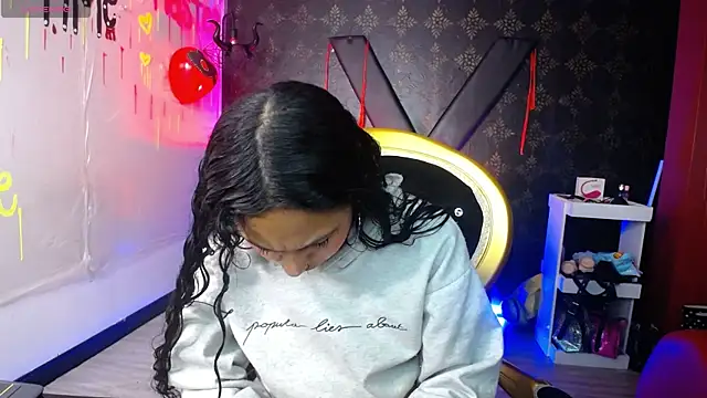 Sweettpleasure online show from 09/30/25, 12:32