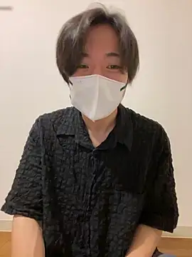 Yuma0718 online show from 11/20/25, 02:50