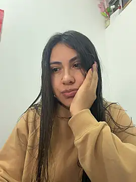 Snapshot of miel_latina chatting on 07/01/26, 09:14 miel latina online show from 07/01/26, 09:14