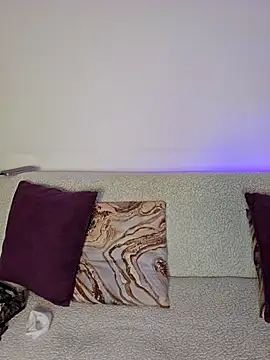 Snapshot of AliishaPss chatting on 01/11/26, 07:41 AliishaPss online show from 01/11/26, 07:41