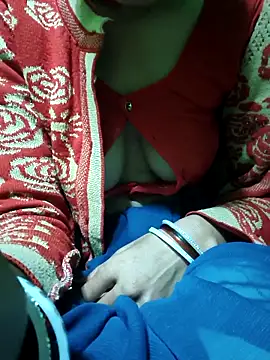 Shreya-couple online show from 11/21/25, 12:43