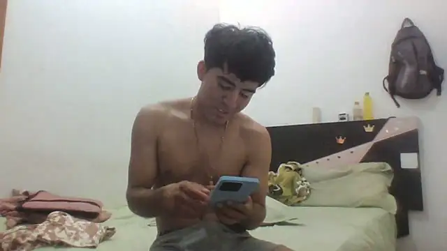 Snapshot of Babydemilk chatting on 06/18/26, 03:16 Babydemilk online show from 06/18/26, 03:16