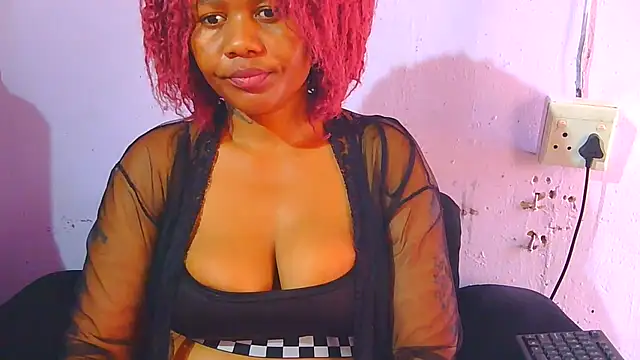 Snapshot of Augustine-Blooomxx chatting on 01/08/26, 11:56 Augustine-Blooomxx online show from 01/08/26, 11:56