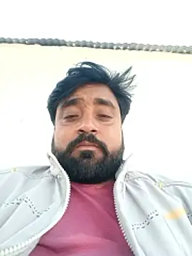 Snapshot of Raju_fuckerr chatting on 01/19/26, 09:13 Raju fuckerr online show from 01/19/26, 09:13