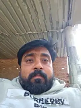 Snapshot of Raju_fuckerr chatting on 02/02/26, 08:35 Raju fuckerr online show from 02/02/26, 08:35