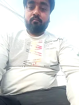 Snapshot of Raju_fuckerr chatting on 02/28/26, 11:33 Raju fuckerr online show from 02/28/26, 11:33