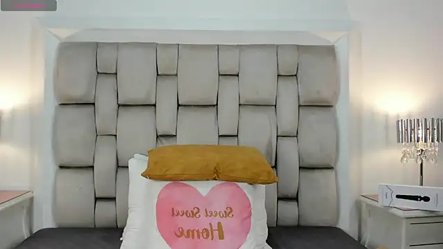 frehia dimou online show from 10/09/25, 10:46