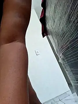 Naomi jhonson online show from 04/19/26, 03:11