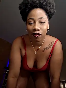 Naomi jhonson online show from 05/09/26, 10:42