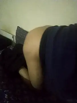 moroooooooo12 online show from 10/29/25, 07:54