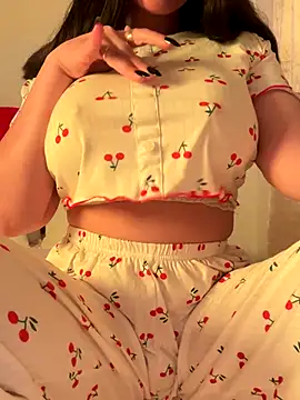 OnlyRima online show from 10/05/25, 12:47