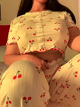 OnlyRima online show from 10/07/25, 09:56