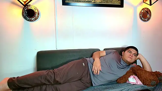 Snapshot of naomi_campbel_ chatting on 01/06/26, 08:45 naomi campbel online show from 01/06/26, 08:45