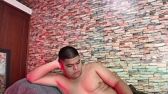 Snapshot of naomi_campbel_ chatting on 02/07/26, 01:59 naomi campbel online show from 02/07/26, 01:59