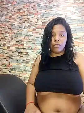 naomi campbel  online show from 05/09/26, 08:47