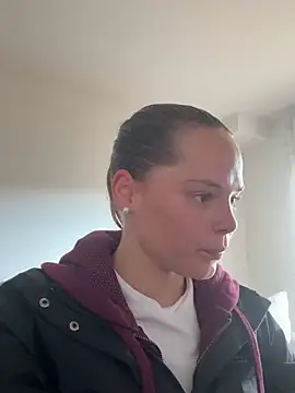 Wildmaca online show from 12/17/25, 02:56