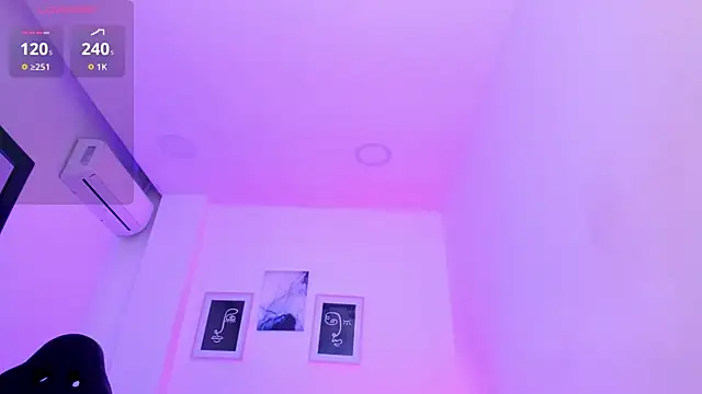 Snapshot of Anastasia_lauren chatting on 11/13/25, 07:35 Anastasia lauren online show from 11/13/25, 07:35