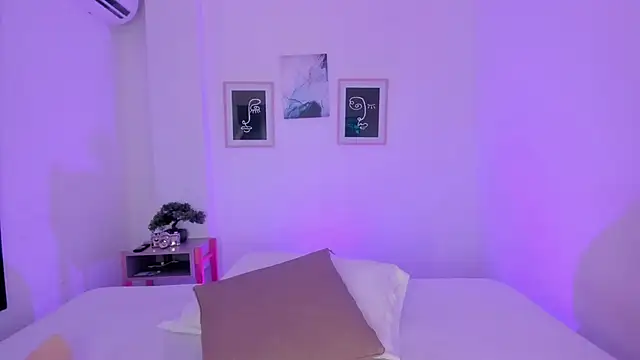 Anastasia lauren online show from 03/19/26, 07:40