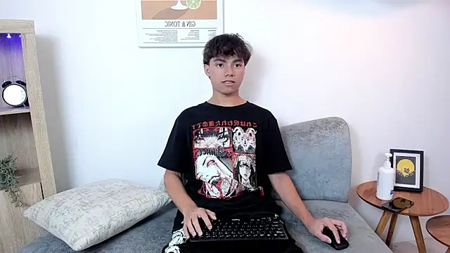 Snapshot of Honeymoon_sariel chatting on 11/05/25, 08:20 Honeymoon sariel online show from 11/05/25, 08:20