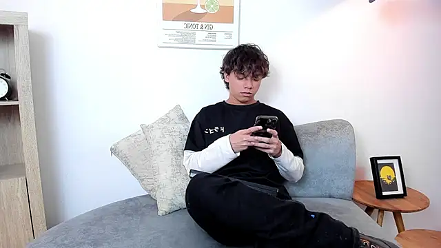 Honeymoon sariel online show from 01/08/26, 08:22