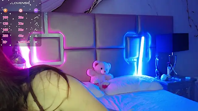 MileyRose online show from 10/15/25, 11:54