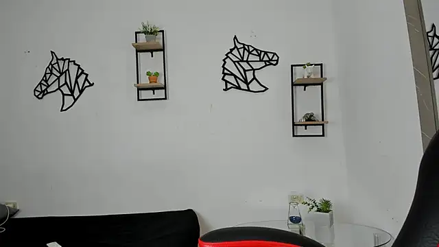 alice  brow online show from 09/25/25, 04:32