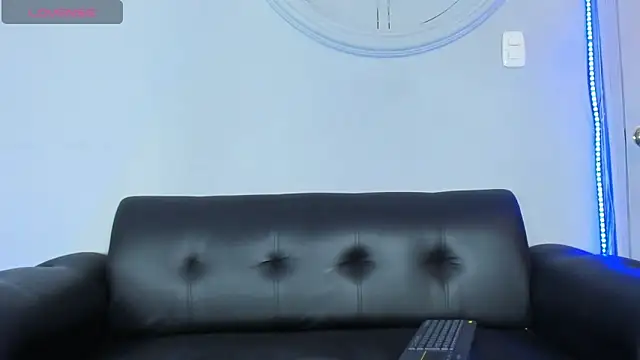 Thomas moon online show from 02/26/26, 01:21