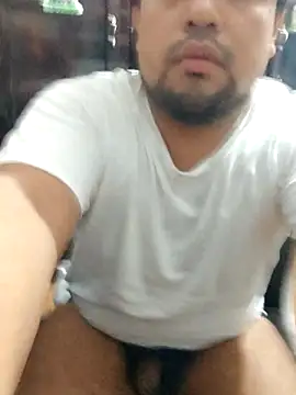 Snapshot of Hotknight chatting on 03/10/26, 01:43 Hotknight online show from 03/10/26, 01:43