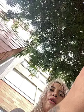 Snapshot of YouCandiSumisa chatting on 10/03/25, 06:16 YouCandiSumisa online show from 10/03/25, 06:16