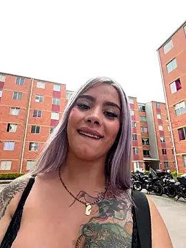 Snapshot of YouCandiSumisa chatting on 10/19/25, 08:09 YouCandiSumisa online show from 10/19/25, 08:09