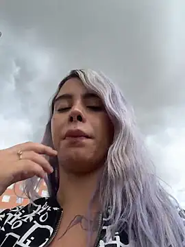 Snapshot of YouCandiSumisa chatting on 12/13/25, 07:53 YouCandiSumisa online show from 12/13/25, 07:53