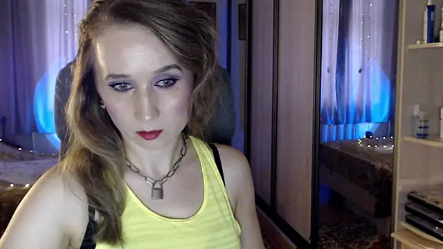 ClassyInna online show from 10/17/25, 08:39