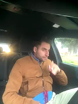 Snapshot of Torissimo92 chatting on 12/16/25, 08:19 Torissimo92 online show from 12/16/25, 08:19