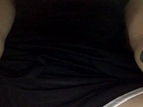 Snapshot of themchichnhau123 chatting on 10/26/25, 05:46 themchichnhau123 online show from 10/26/25, 05:46