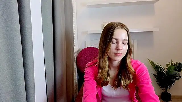 Snapshot of Spicy_Lexi chatting on 04/13/26, 06:08 Spicy Lexi online show from 04/13/26, 06:08