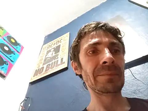 Snapshot of githot chatting on 03/07/26, 08:22 githot online show from 03/07/26, 08:22