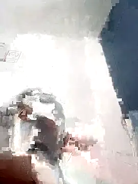 Snapshot of githot chatting on 03/11/26, 08:31 githot online show from 03/11/26, 08:31