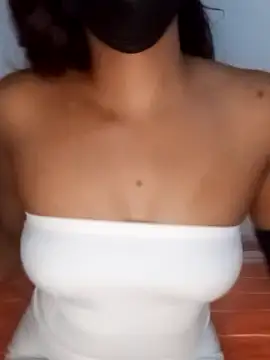 kissy doll online show from 11/12/25, 07:24