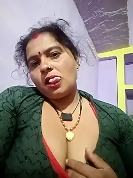 Snapshot of Hot_komal1 chatting on 04/20/26, 09:49 Hot komal1 online show from 04/20/26, 09:49